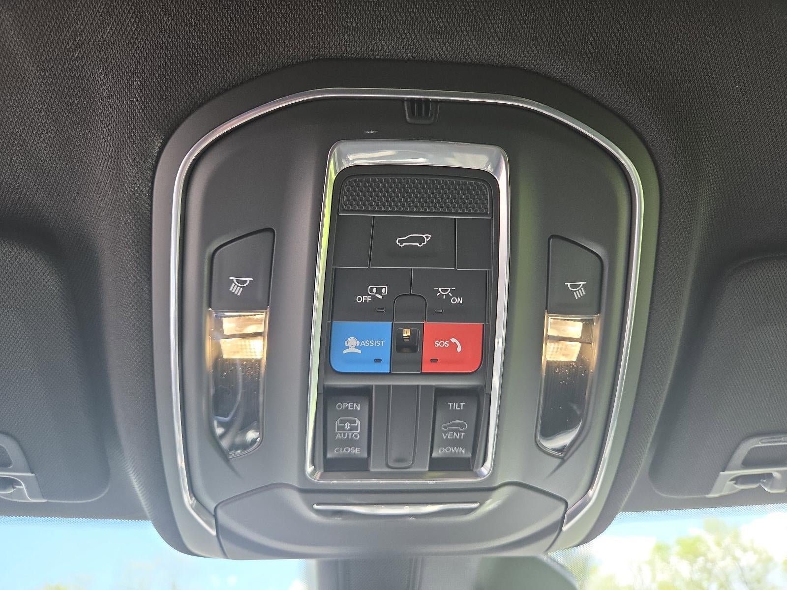 2026 Jeep Grand Cherokee Laredo X 4x4