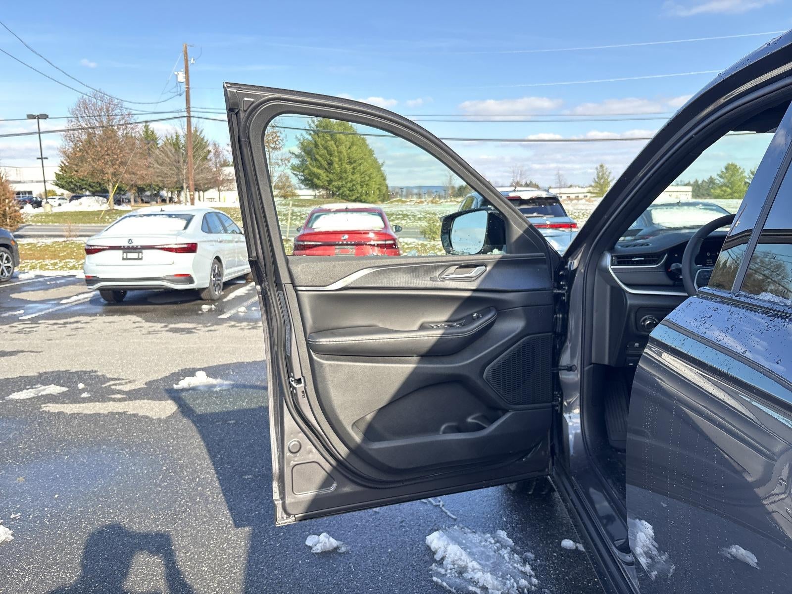 2025 Jeep Grand Cherokee Altitude X 4x4