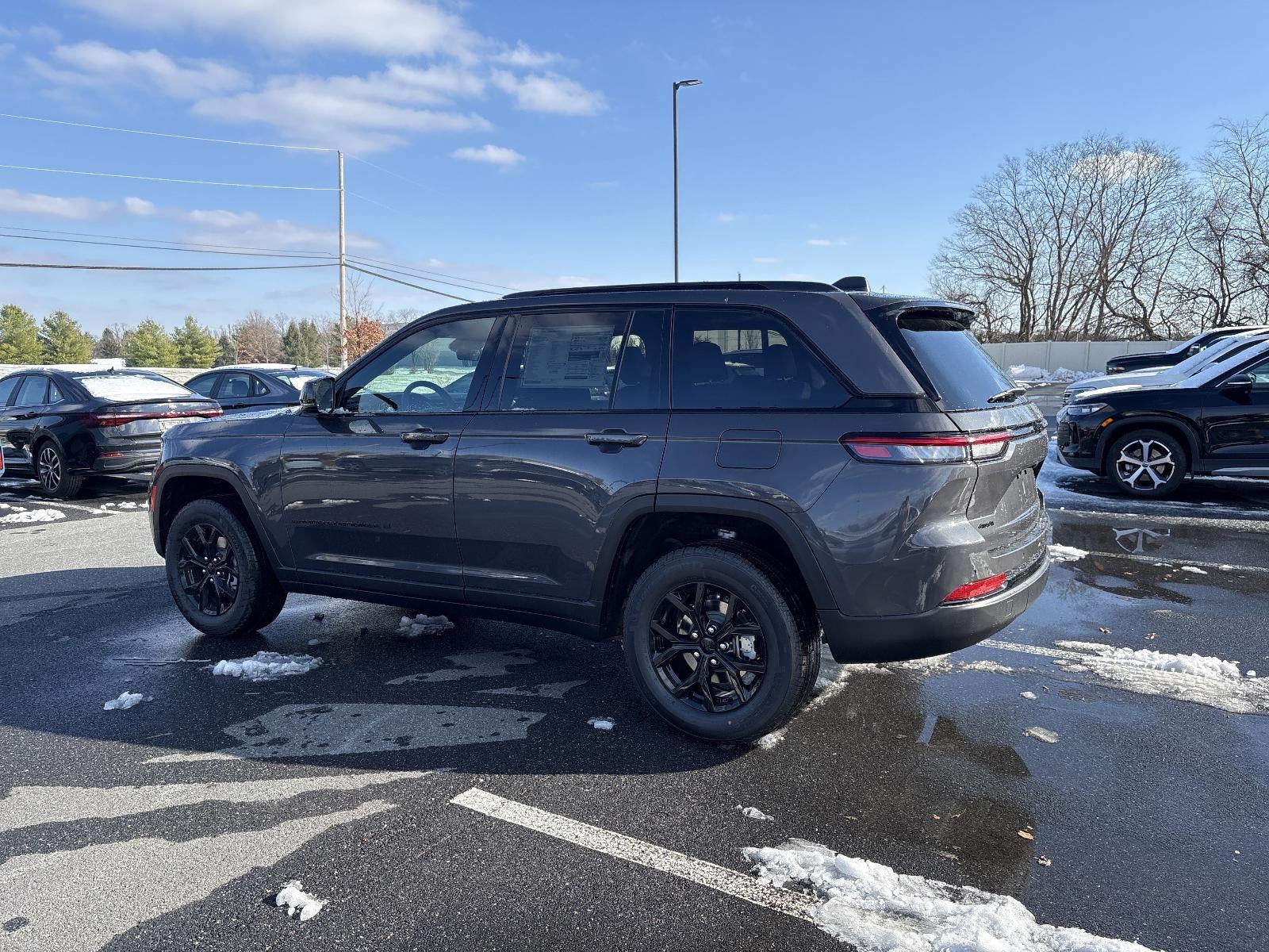 2025 Jeep Grand Cherokee Altitude X 4x4