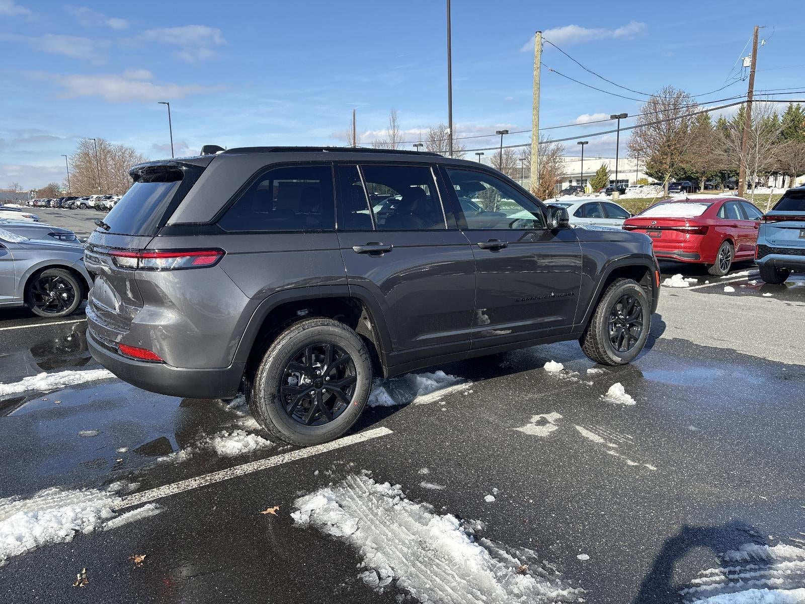2025 Jeep Grand Cherokee Altitude X 4x4