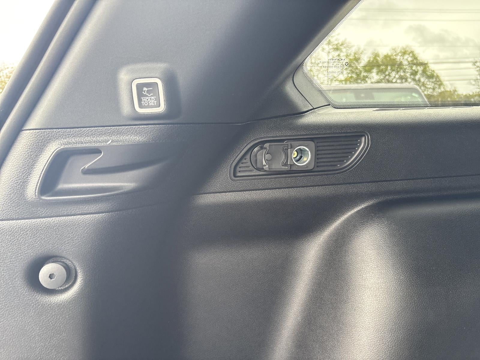 2025 Jeep Grand Cherokee Altitude X 4x4