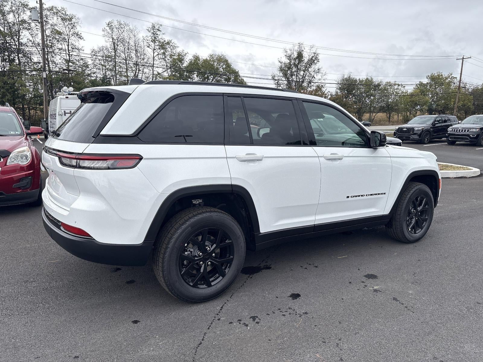 2025 Jeep Grand Cherokee Altitude X 4x4