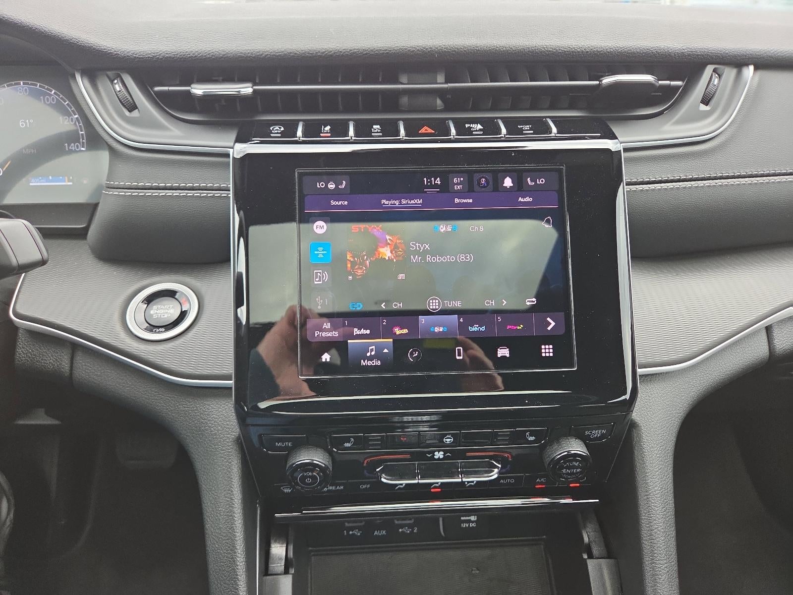 2025 Jeep Grand Cherokee Altitude X 4x4