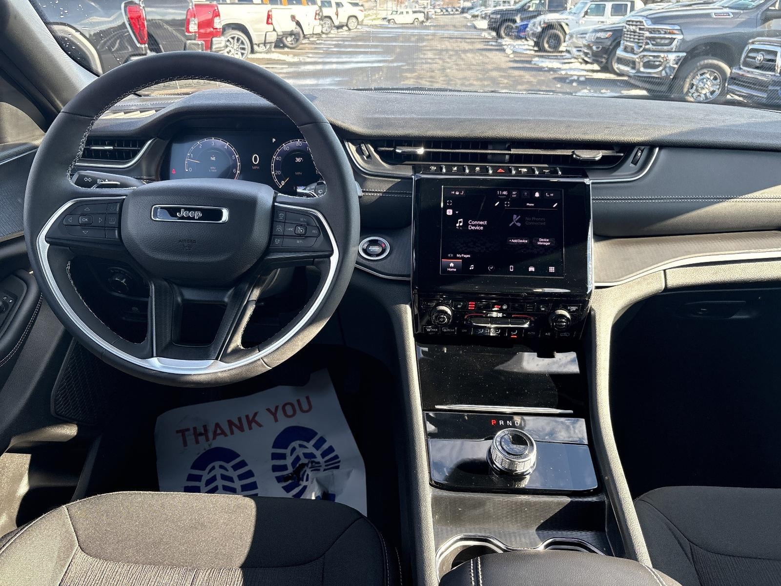 2025 Jeep Grand Cherokee Laredo 4x4