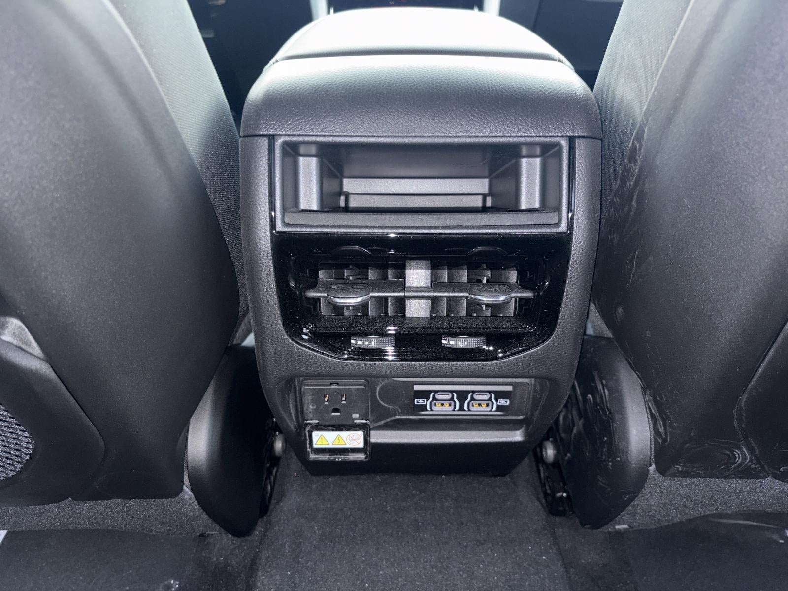 2025 Jeep Grand Cherokee Laredo X 4x4