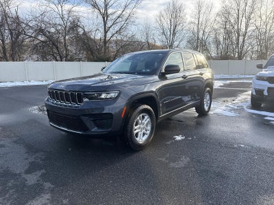 2025 Jeep Grand Cherokee Laredo 4x4