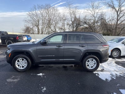 2025 Jeep Grand Cherokee Laredo 4x4