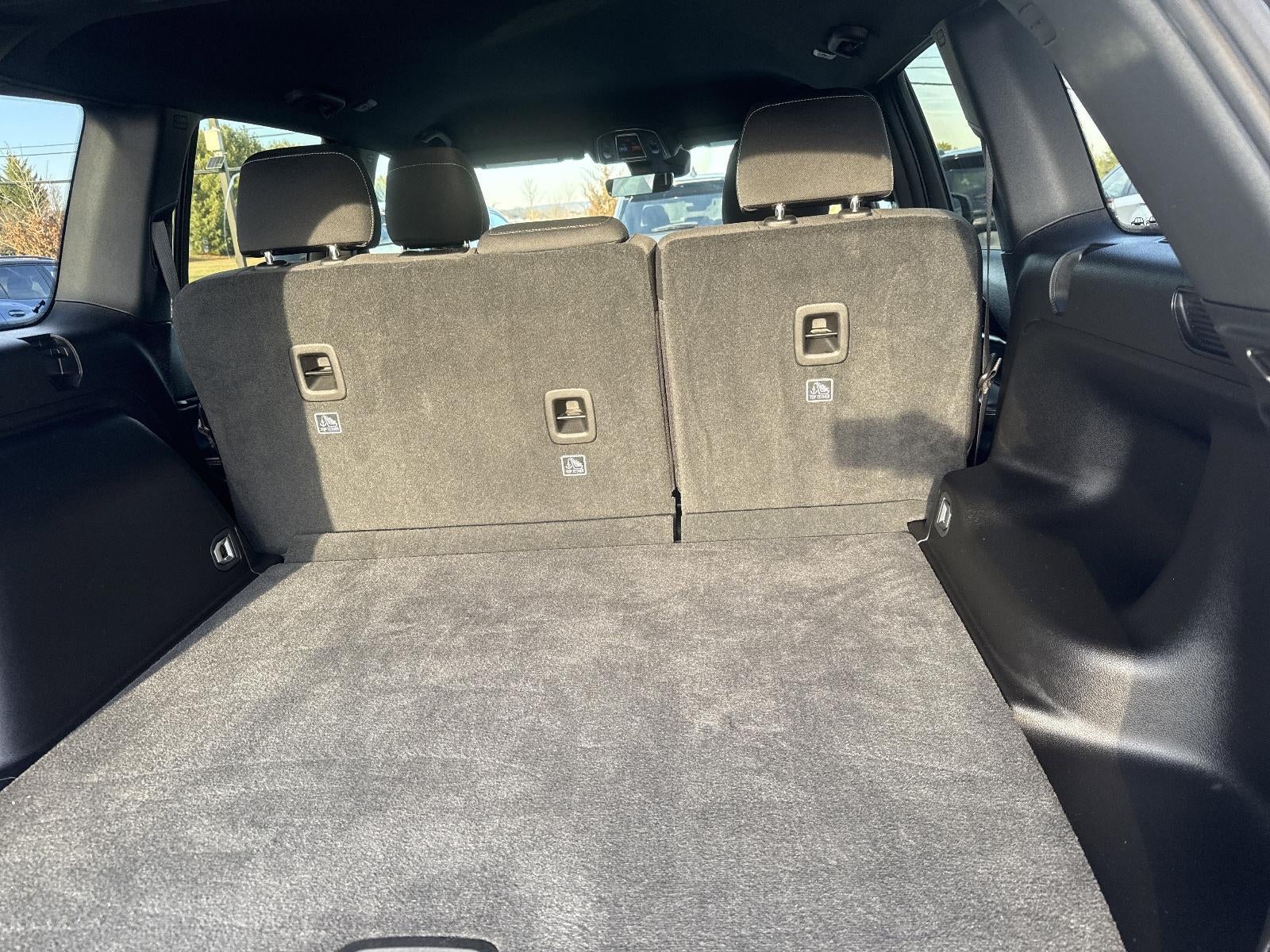 2025 Jeep Grand Cherokee Laredo 4x4