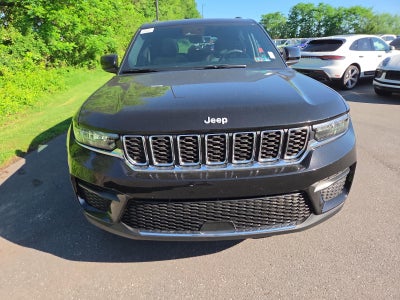 2026 Jeep Grand Cherokee Laredo X 4x4