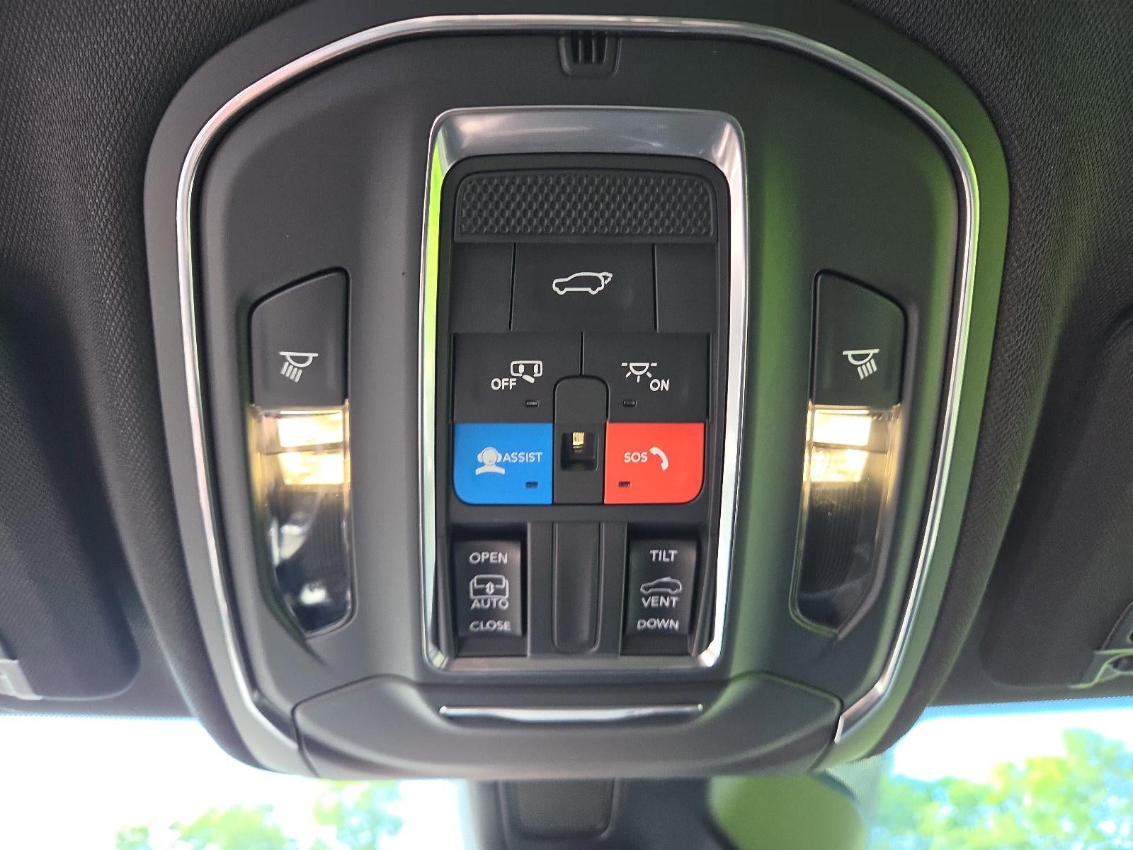 2026 Jeep Grand Cherokee Laredo X 4x4