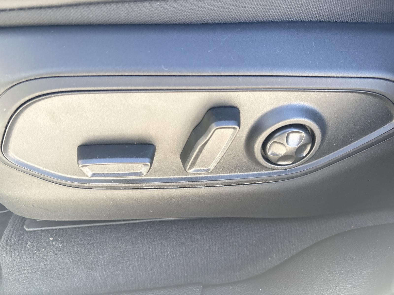 2025 Jeep Grand Cherokee Altitude X 4x4