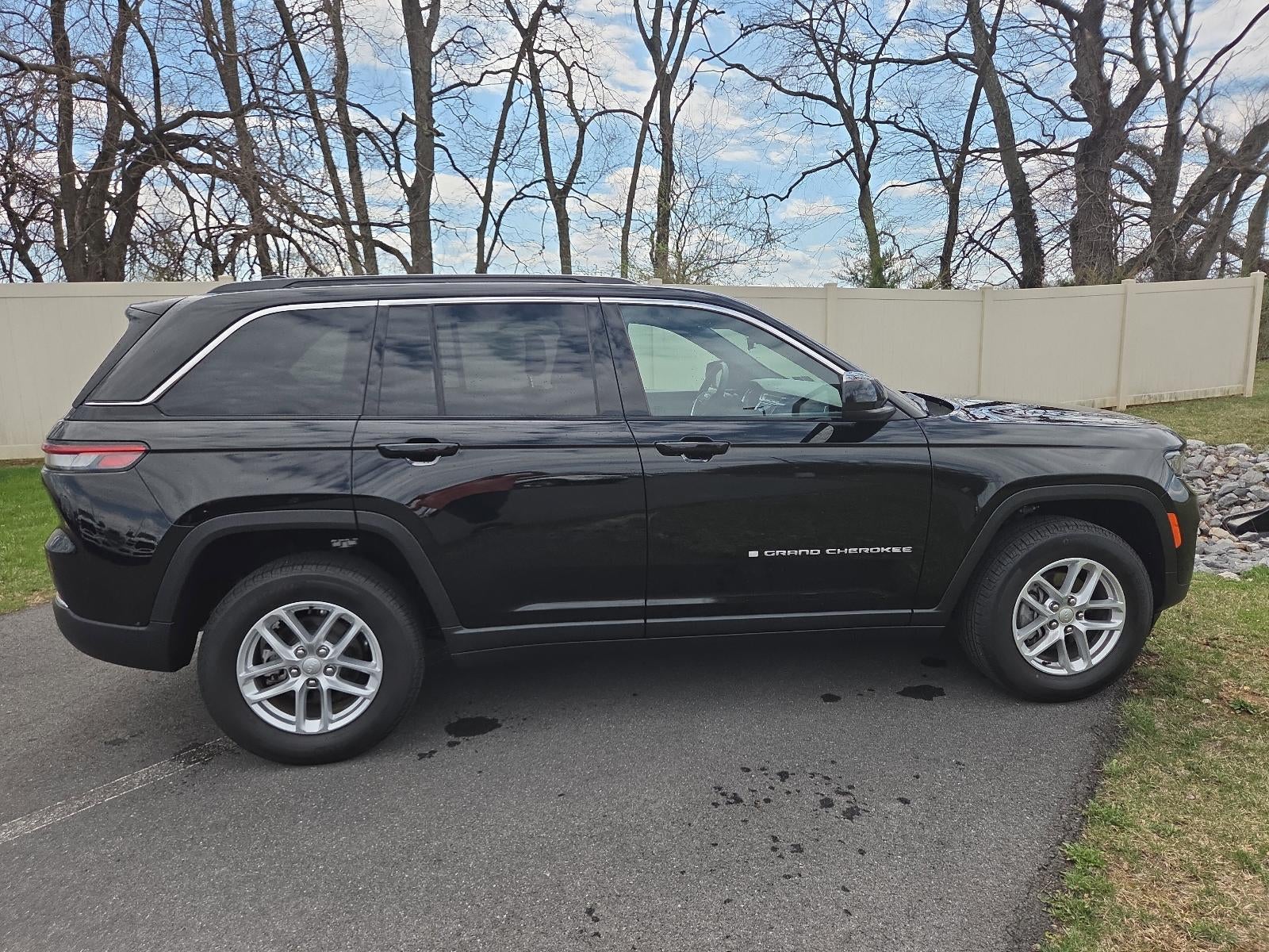 2025 Jeep Grand Cherokee Laredo X 4x4