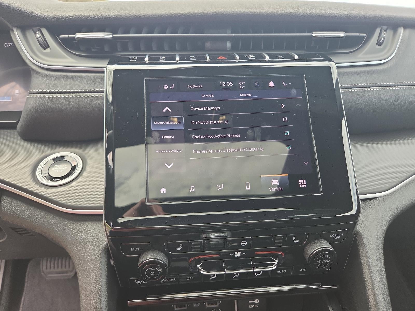 2025 Jeep Grand Cherokee Laredo X 4x4