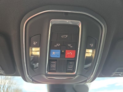 2025 Jeep Grand Cherokee Laredo X 4x4