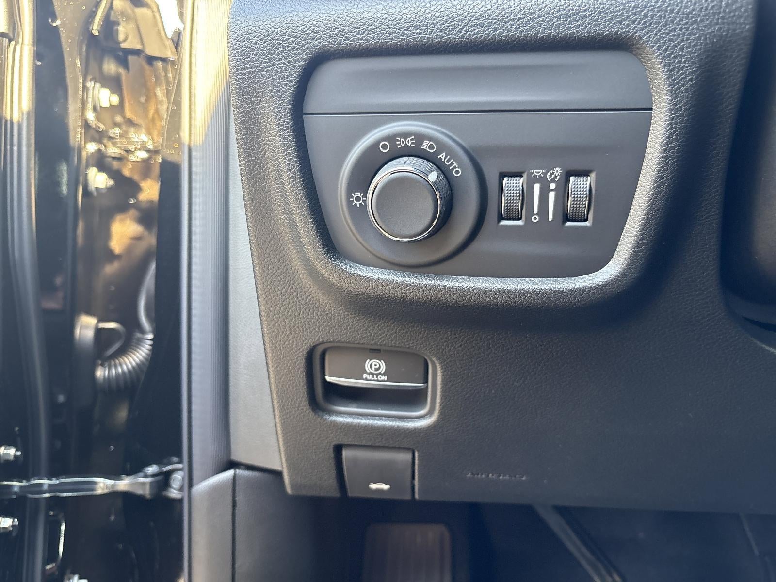 2025 Jeep Grand Cherokee Altitude X 4x4