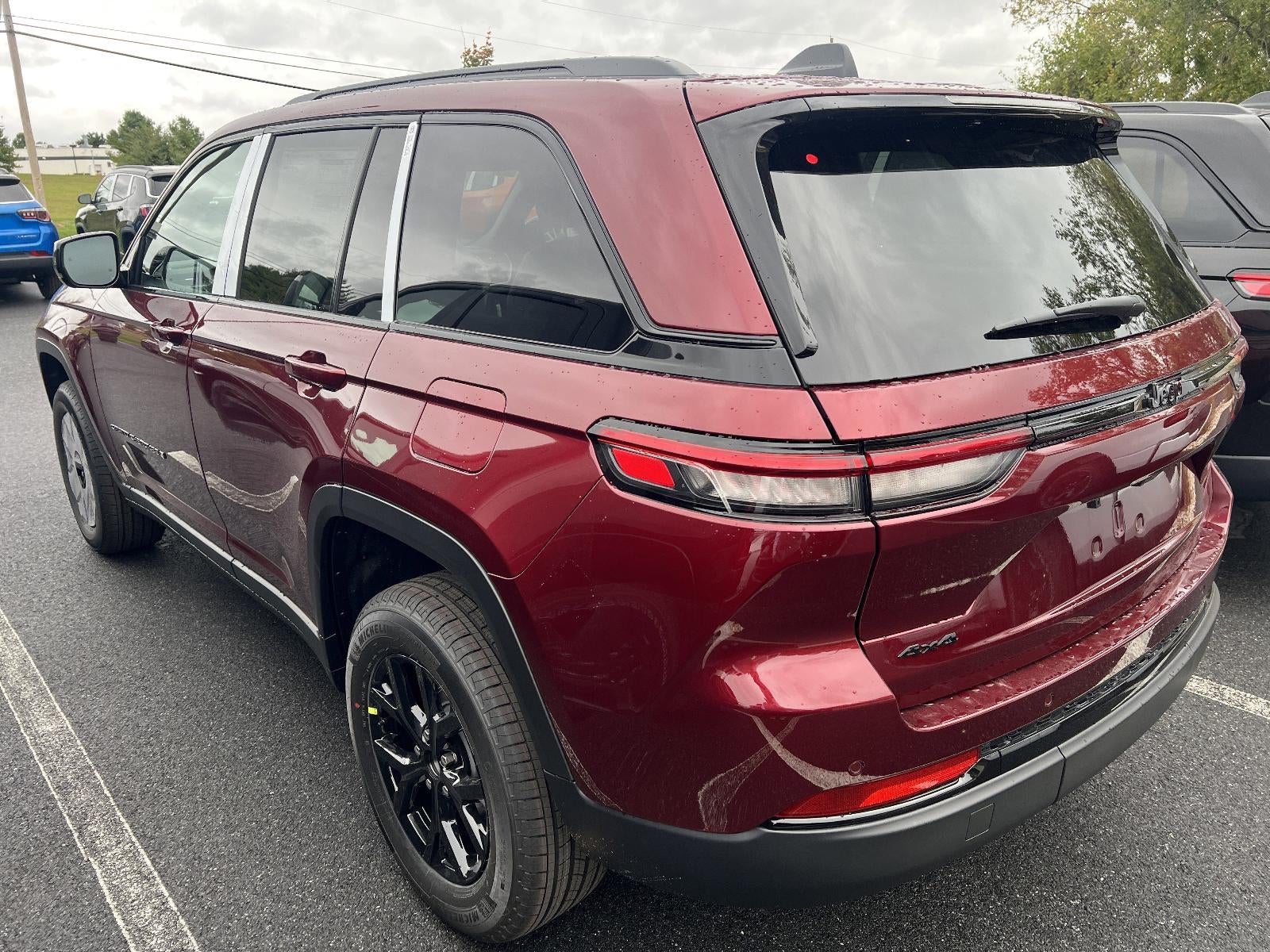 2025 Jeep Grand Cherokee Altitude X 4x4