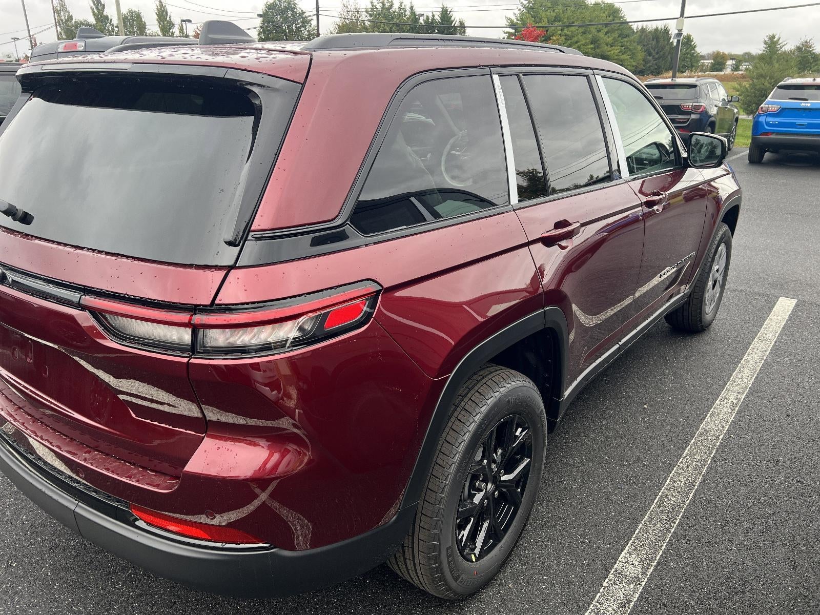 2025 Jeep Grand Cherokee Altitude X 4x4