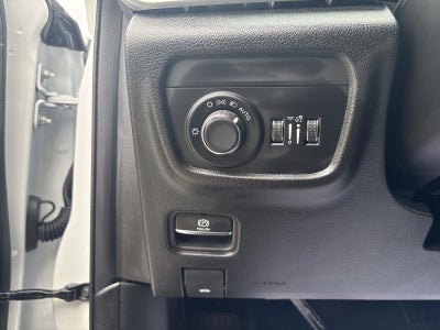 2025 Jeep Grand Cherokee Laredo 4x4