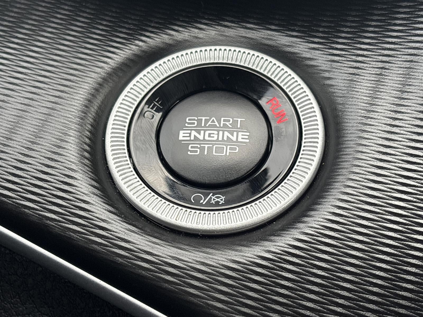 2025 Jeep Grand Cherokee Laredo 4x4