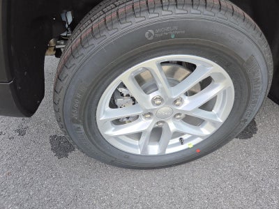 2026 Jeep Grand Cherokee Laredo X 4x4