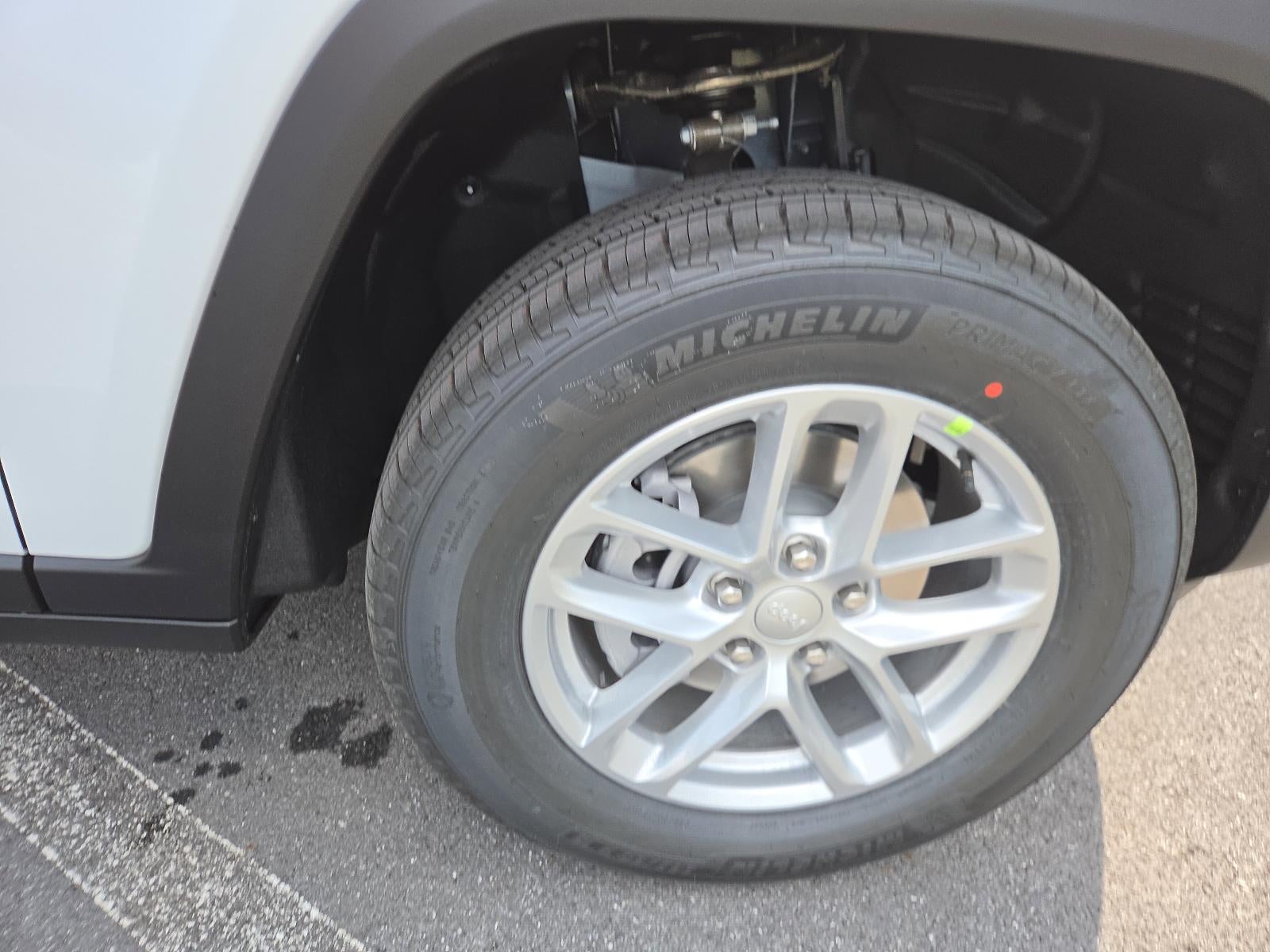 2026 Jeep Grand Cherokee Laredo X 4x4