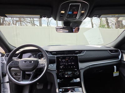 2026 Jeep Grand Cherokee Laredo X 4x4