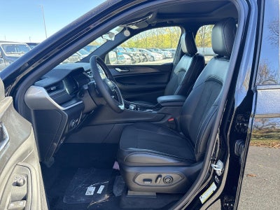 2025 Jeep Grand Cherokee Altitude X 4x4