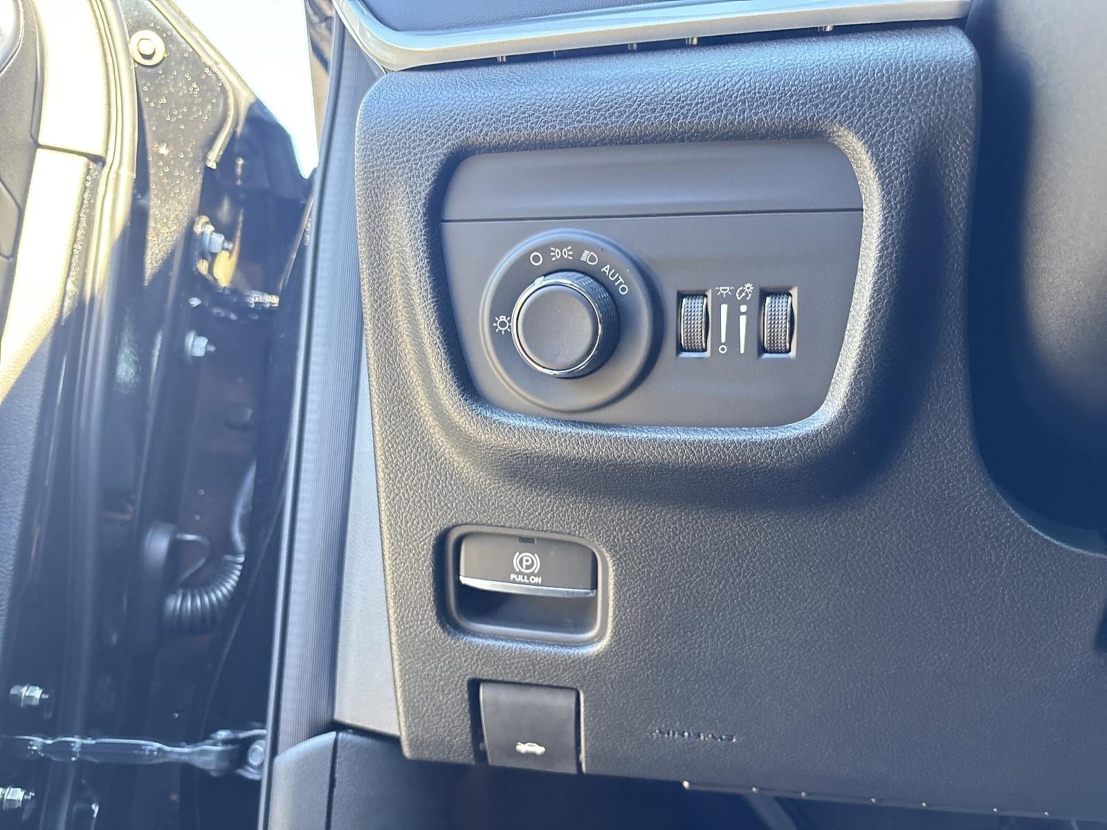 2025 Jeep Grand Cherokee Altitude X 4x4