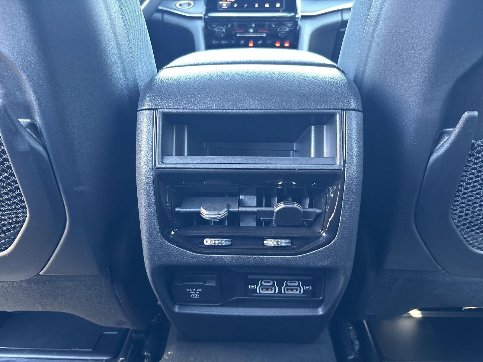 2025 Jeep Grand Cherokee Altitude X 4x4