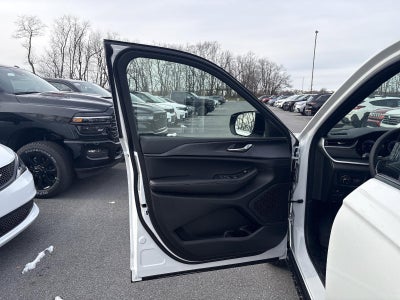 2025 Jeep Grand Cherokee Altitude X 4x4