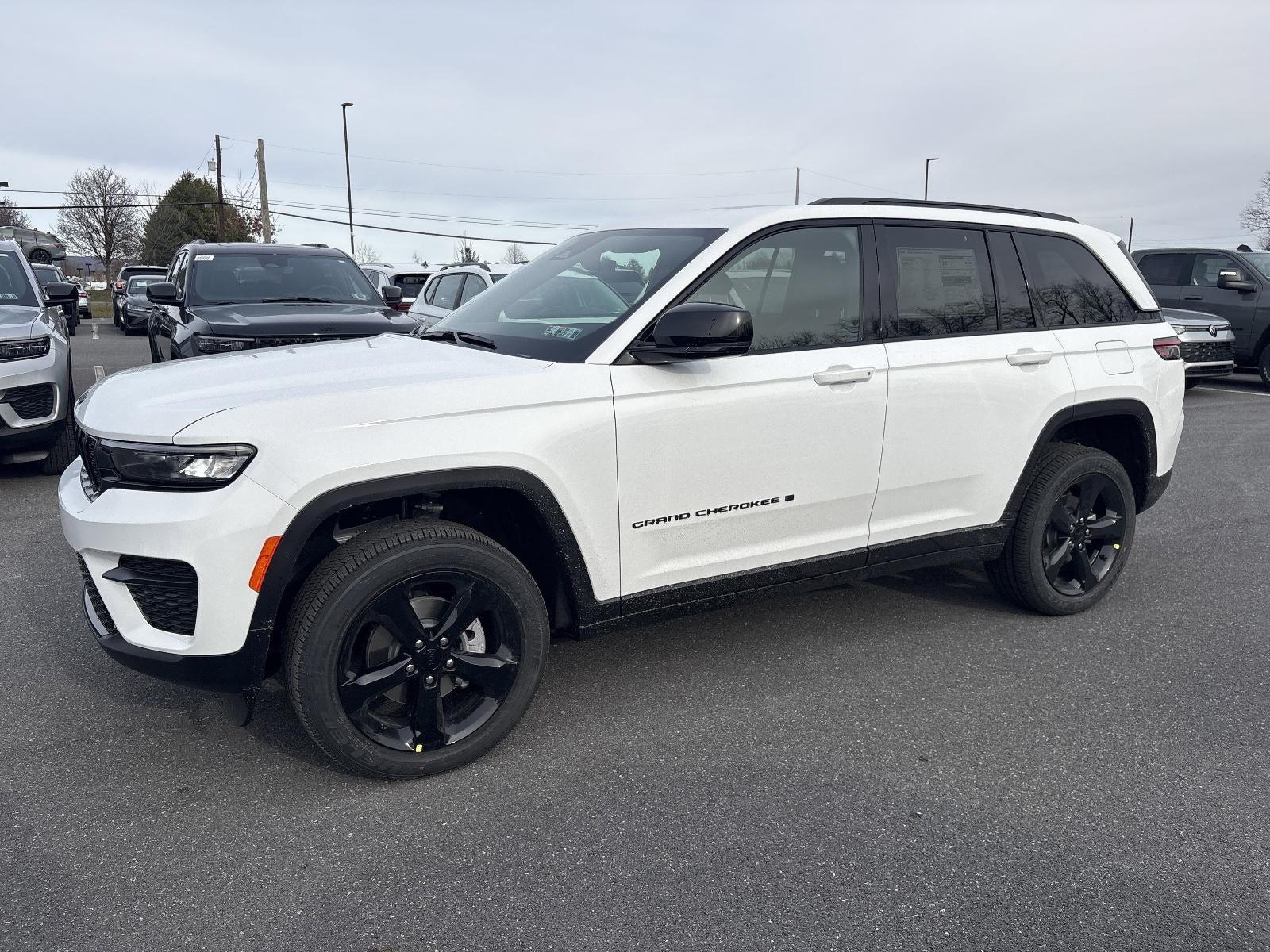 2025 Jeep Grand Cherokee Altitude X 4x4