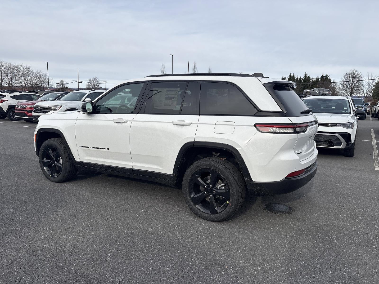 2025 Jeep Grand Cherokee Altitude X 4x4