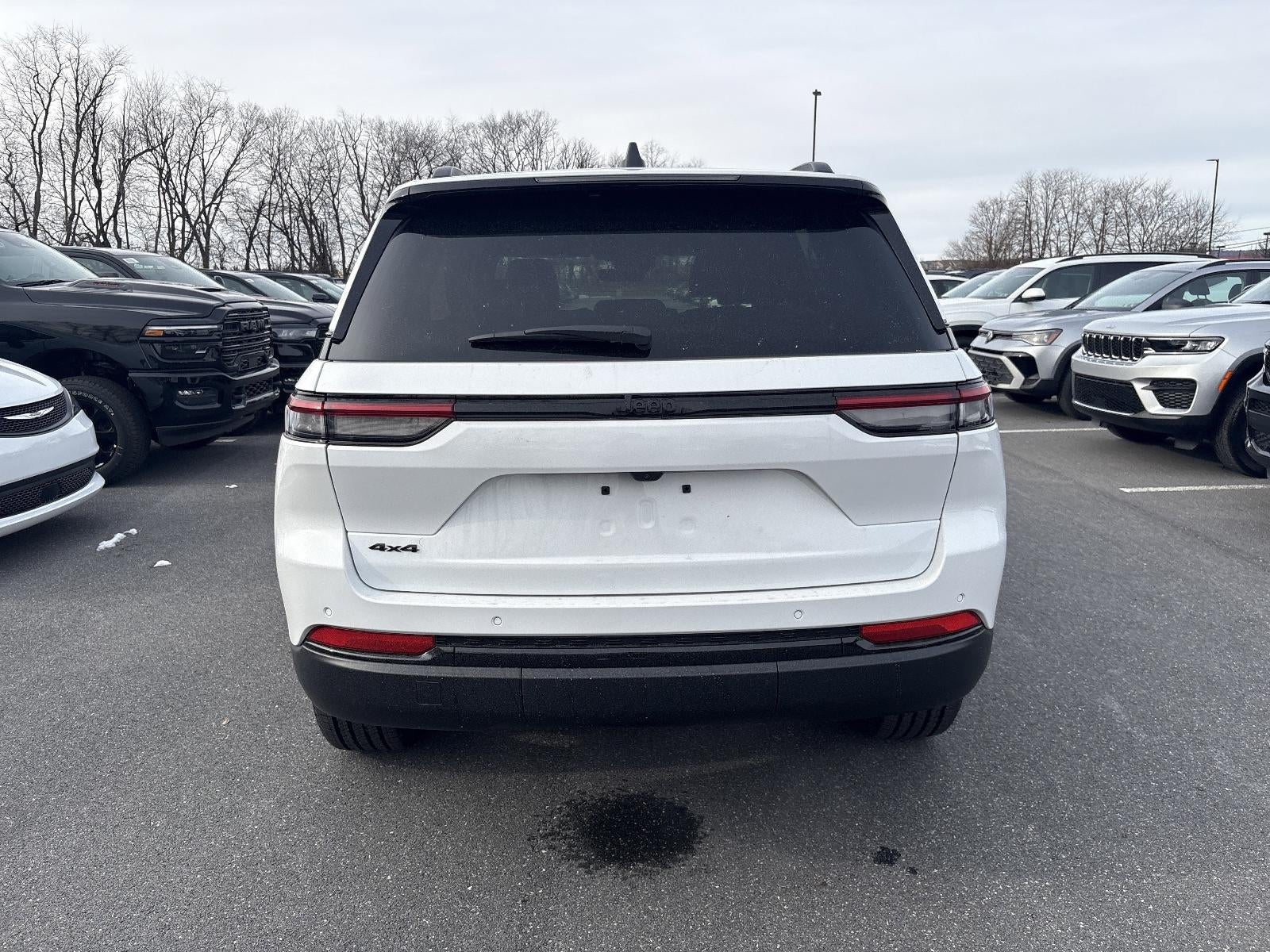 2025 Jeep Grand Cherokee Altitude X 4x4