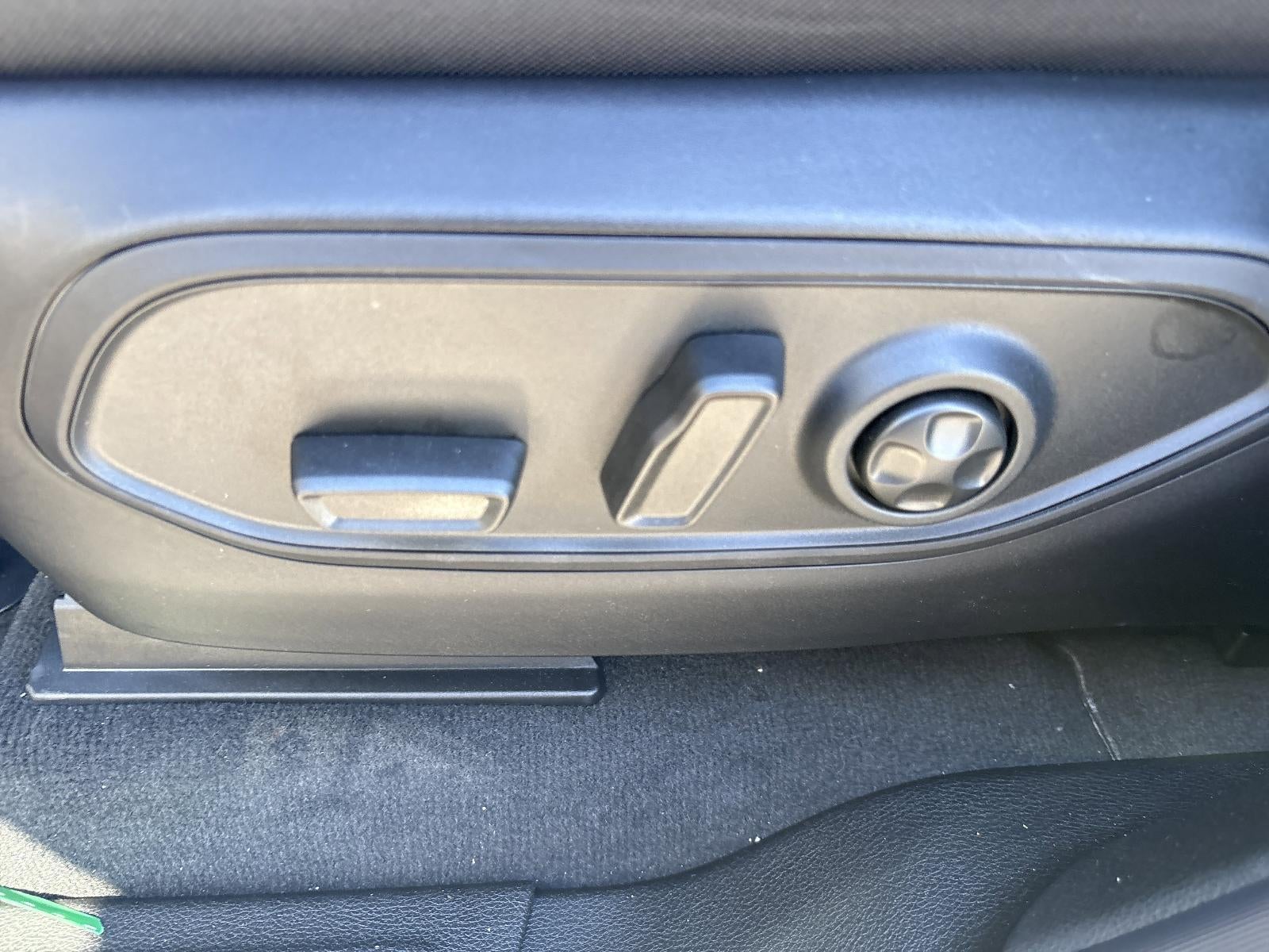 2025 Jeep Grand Cherokee Laredo X 4x4