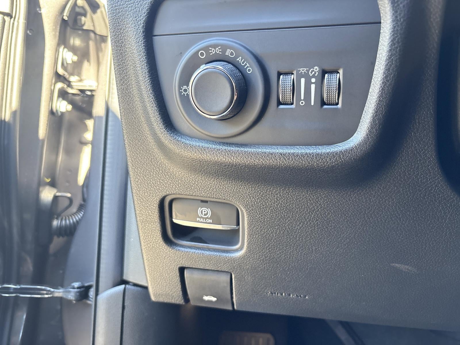 2025 Jeep Grand Cherokee Laredo X 4x4