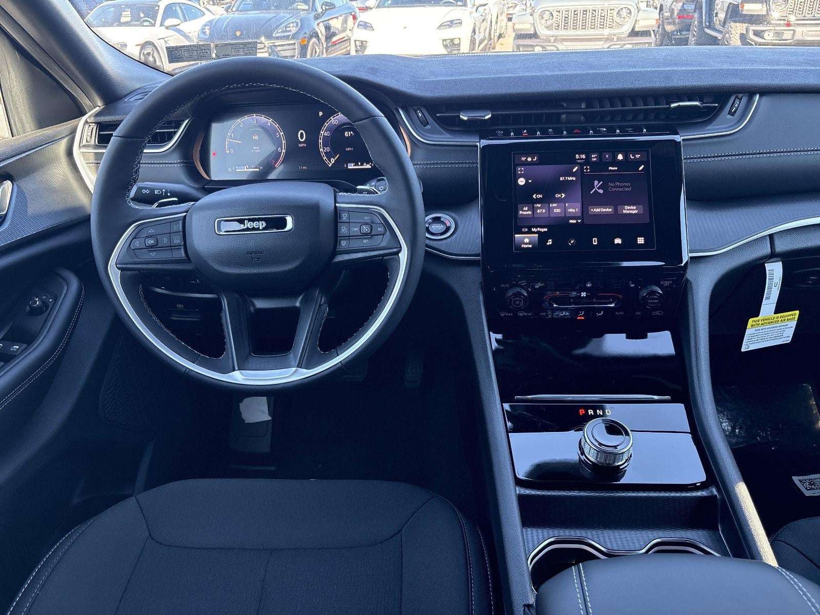 2025 Jeep Grand Cherokee Laredo X 4x4