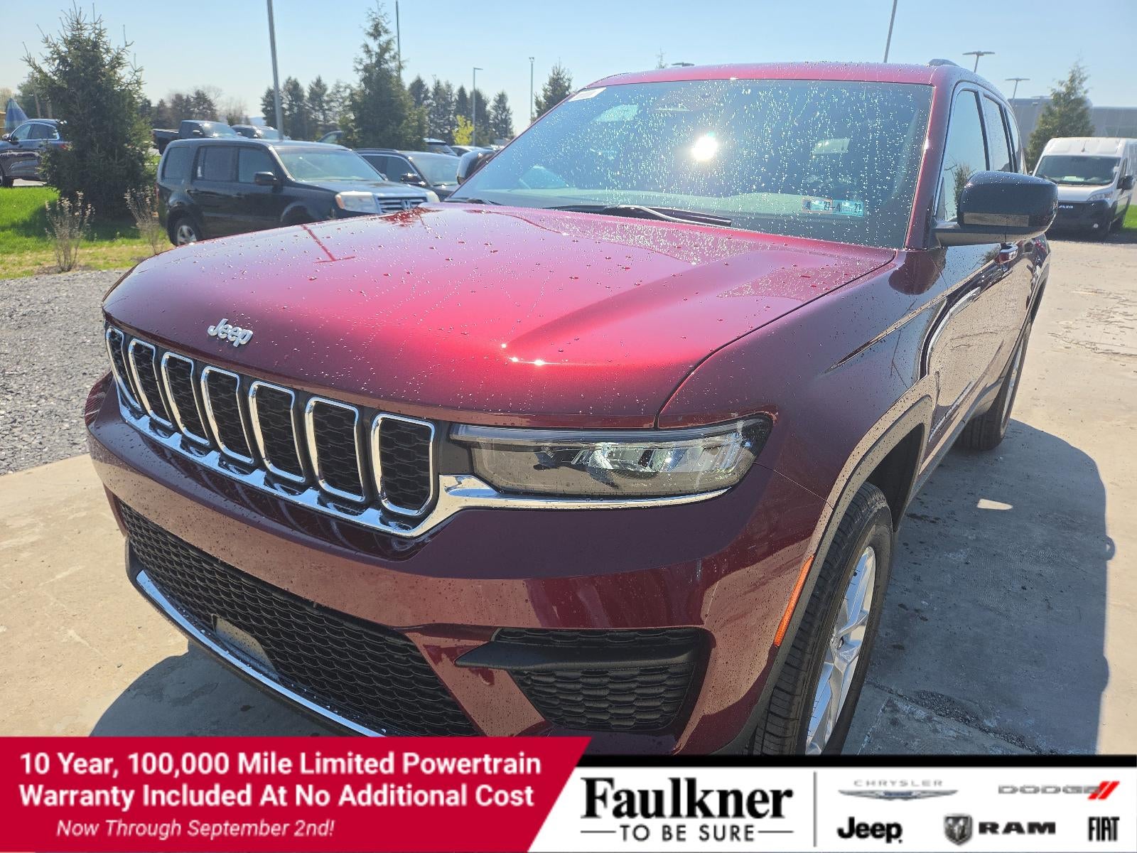 2026 Jeep Grand Cherokee Laredo X 4x4