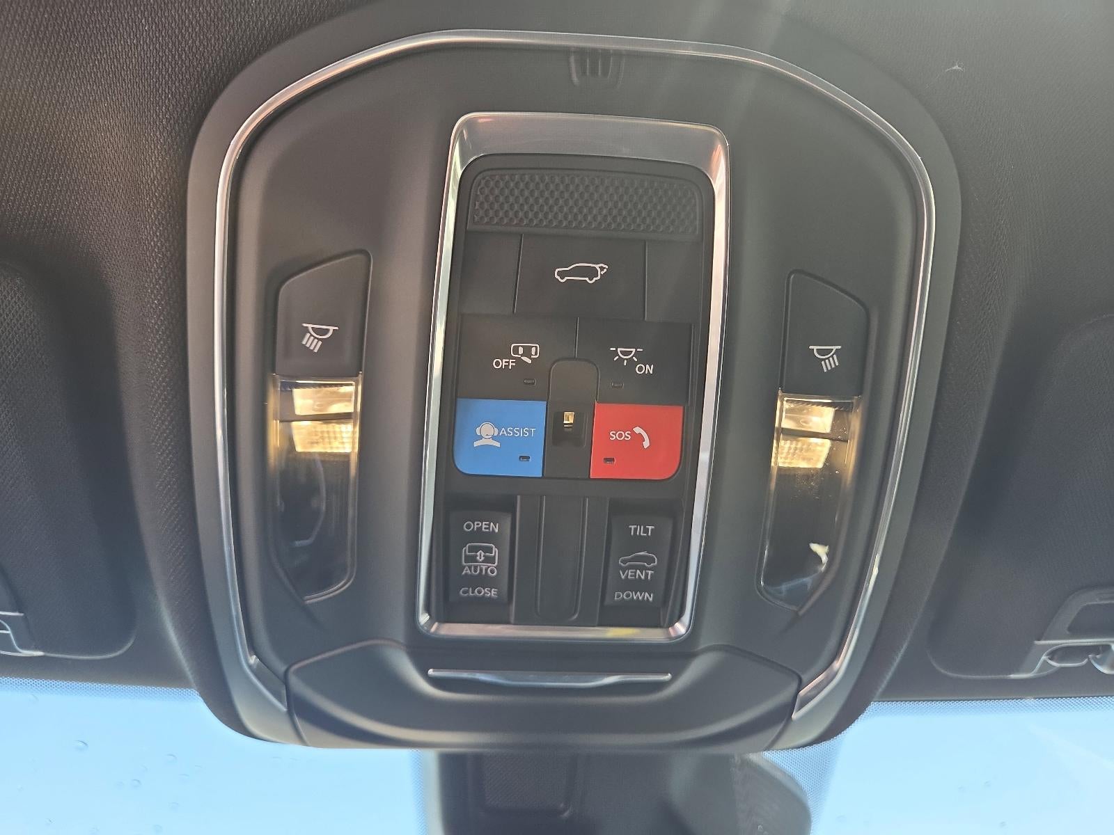 2026 Jeep Grand Cherokee Laredo X 4x4