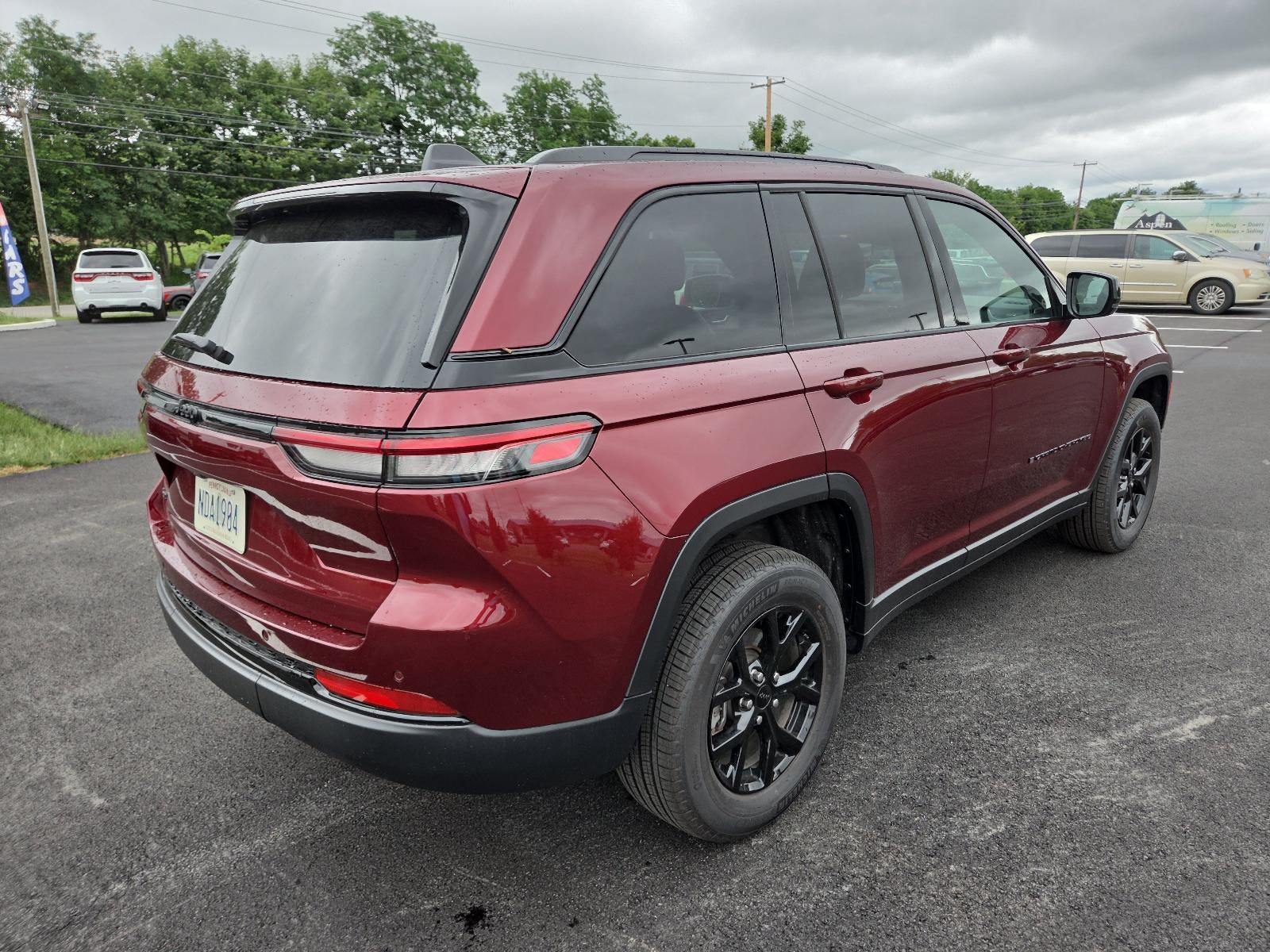 2025 Jeep Grand Cherokee Altitude 4x4