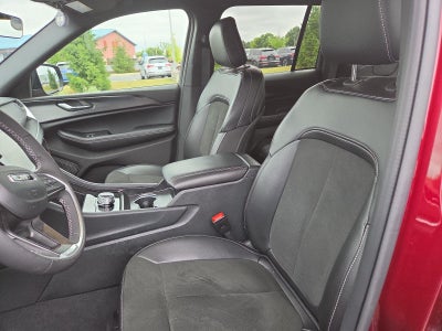2025 Jeep Grand Cherokee Altitude 4x4