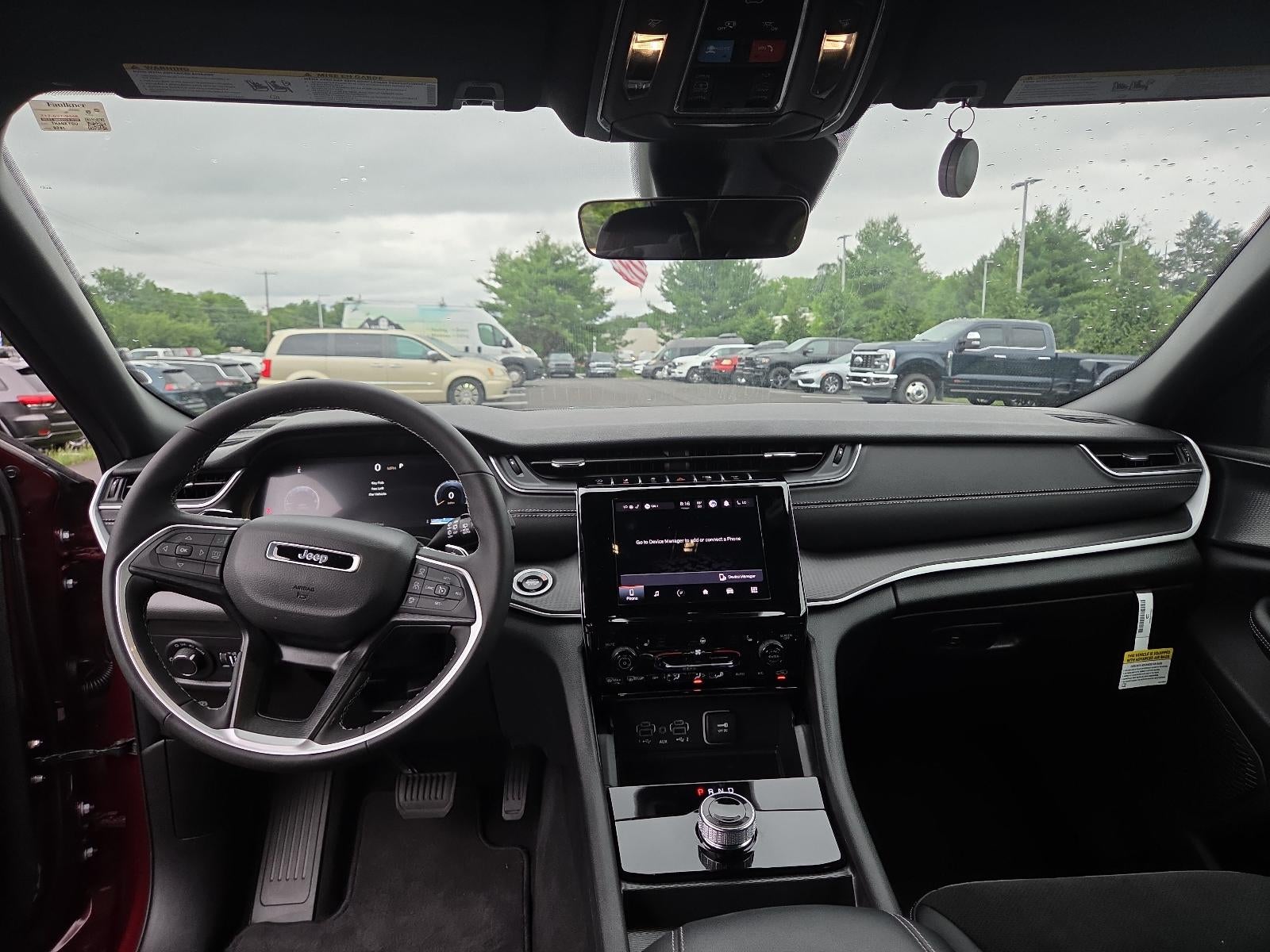 2025 Jeep Grand Cherokee Altitude 4x4