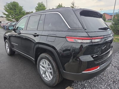 2026 Jeep Grand Cherokee Laredo X 4x4