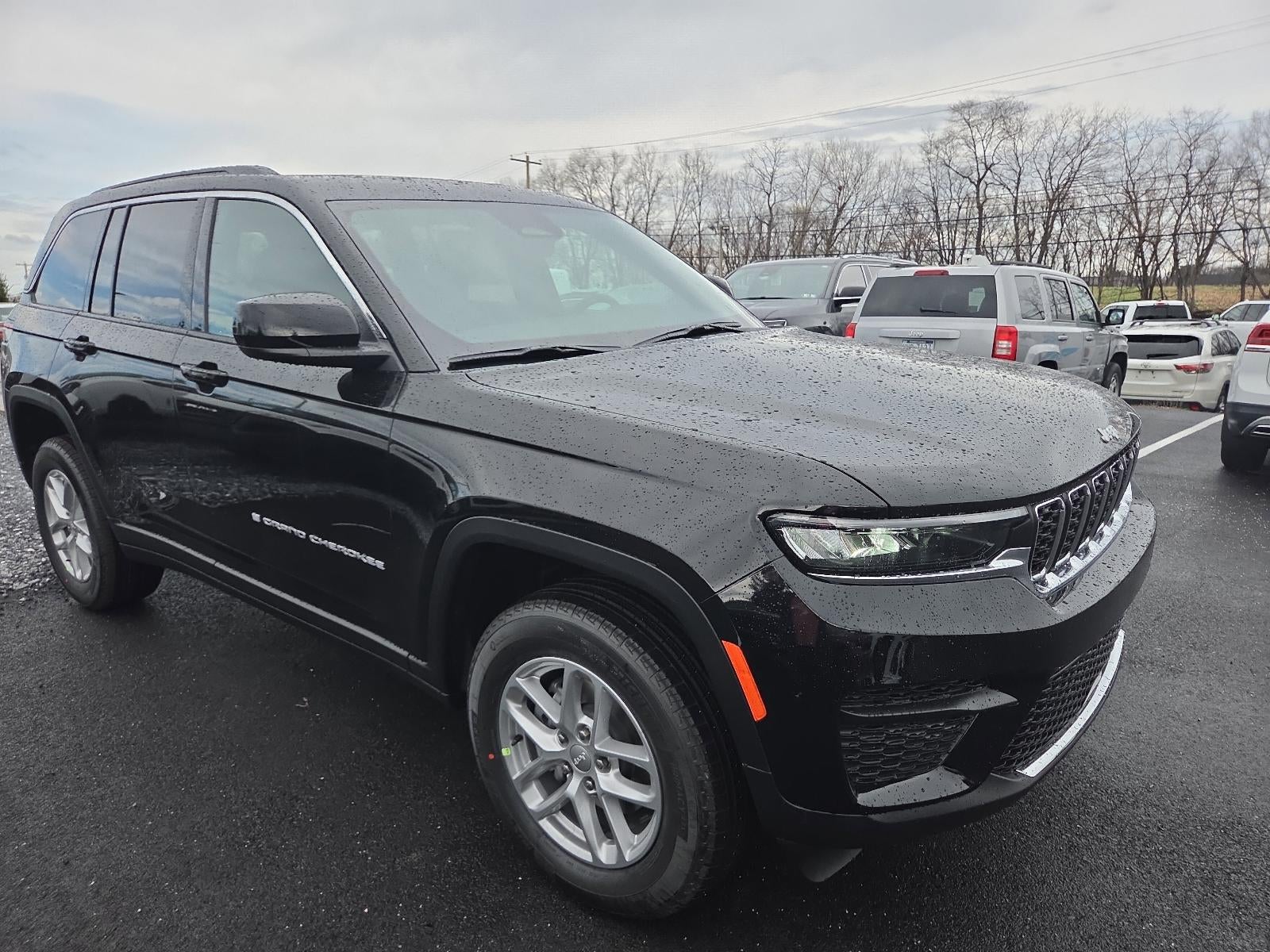2026 Jeep Grand Cherokee Laredo X 4x4