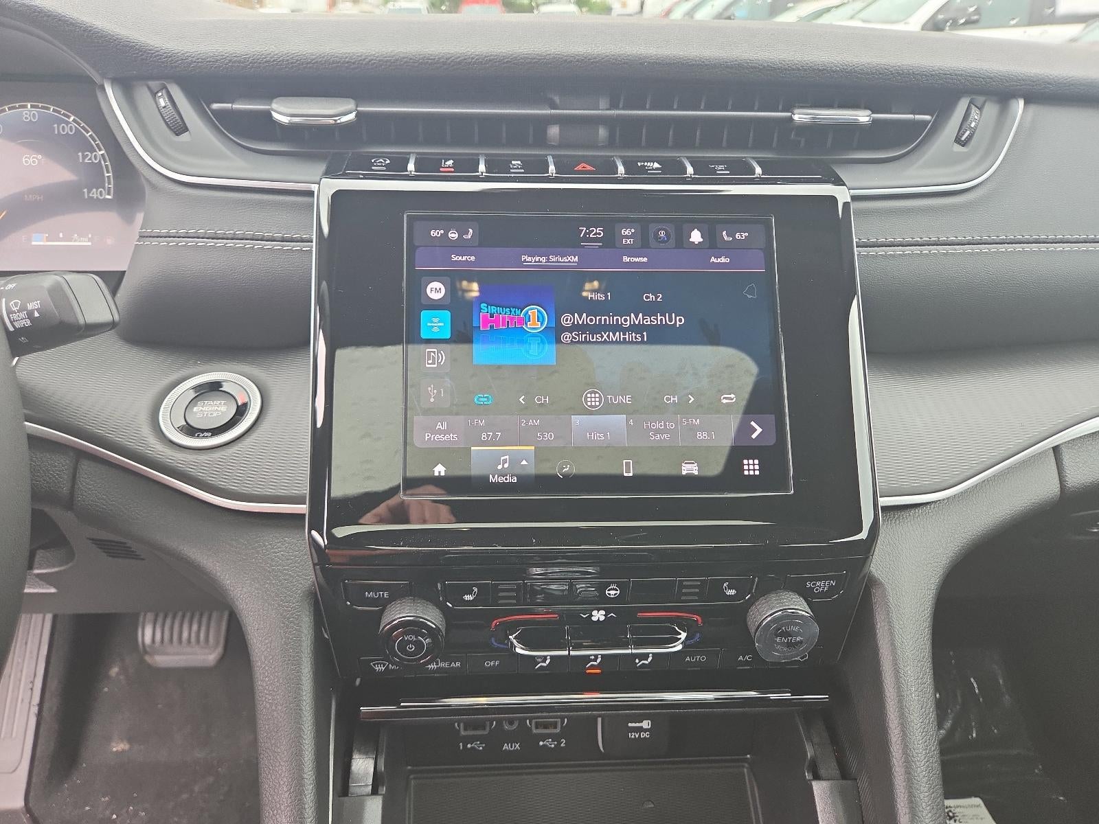2026 Jeep Grand Cherokee Laredo X 4x4