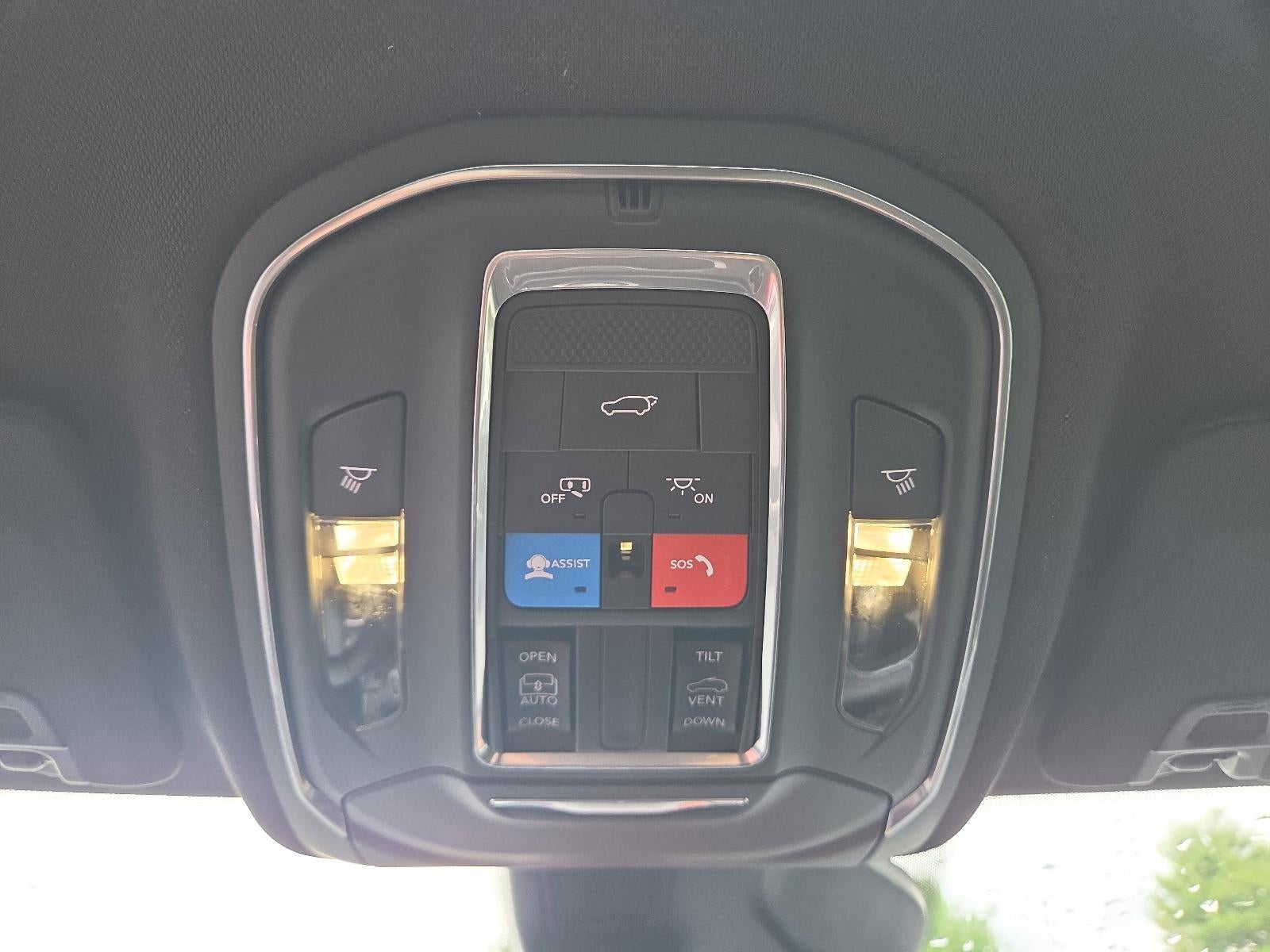 2026 Jeep Grand Cherokee Laredo X 4x4