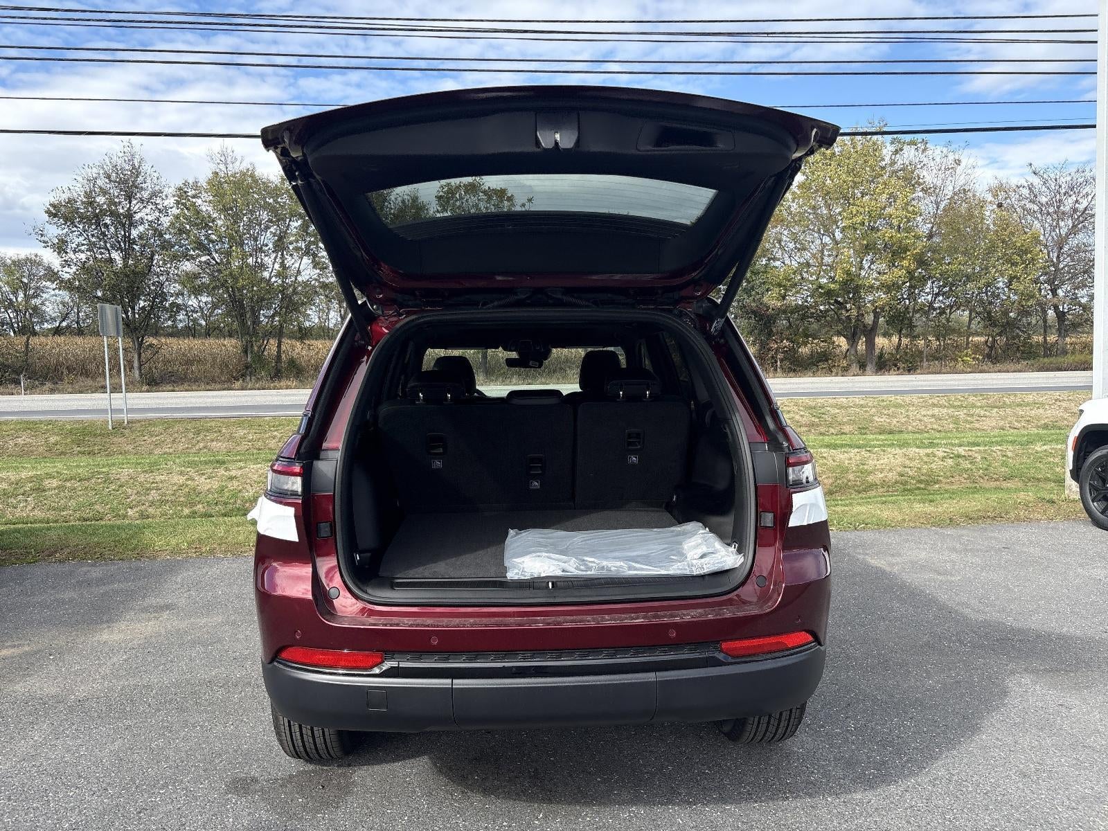 2025 Jeep Grand Cherokee Altitude X 4x4