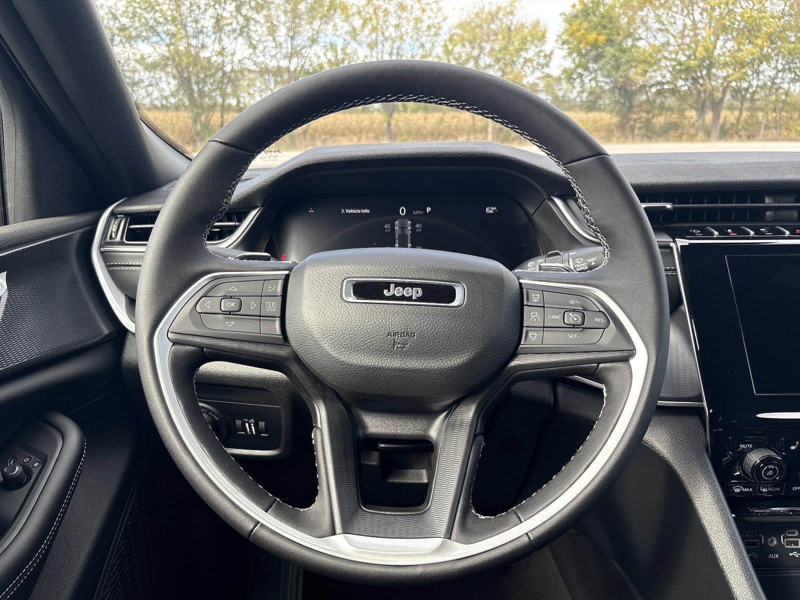 2025 Jeep Grand Cherokee Altitude X 4x4