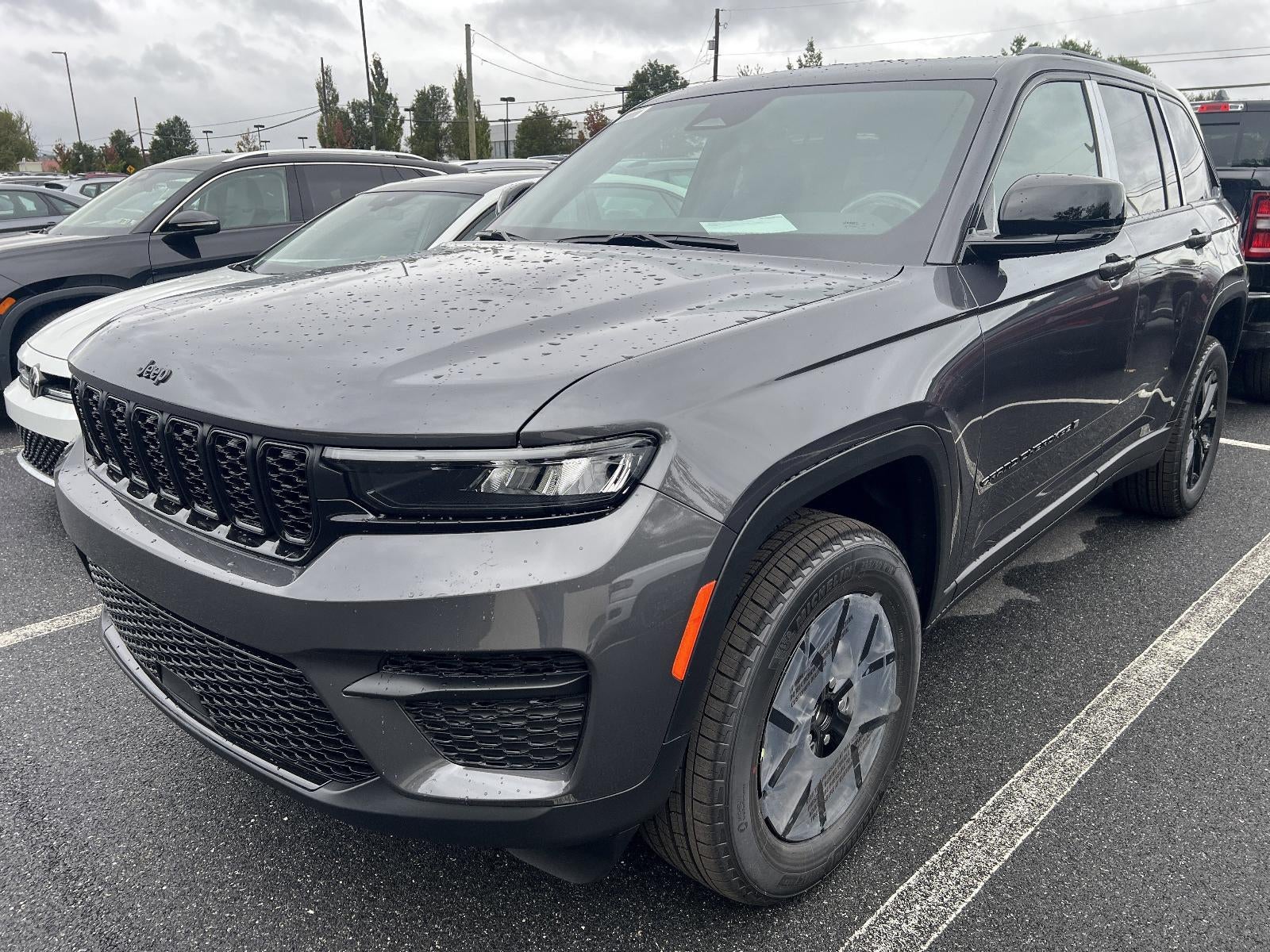 2025 Jeep Grand Cherokee Altitude X 4x4