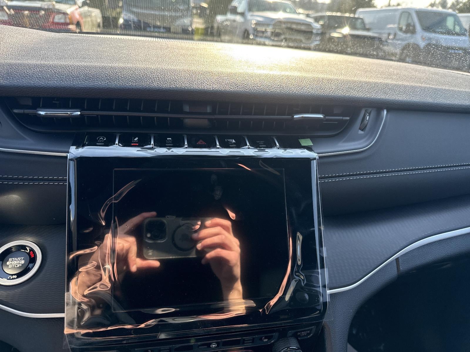 2025 Jeep Grand Cherokee Altitude X 4x4