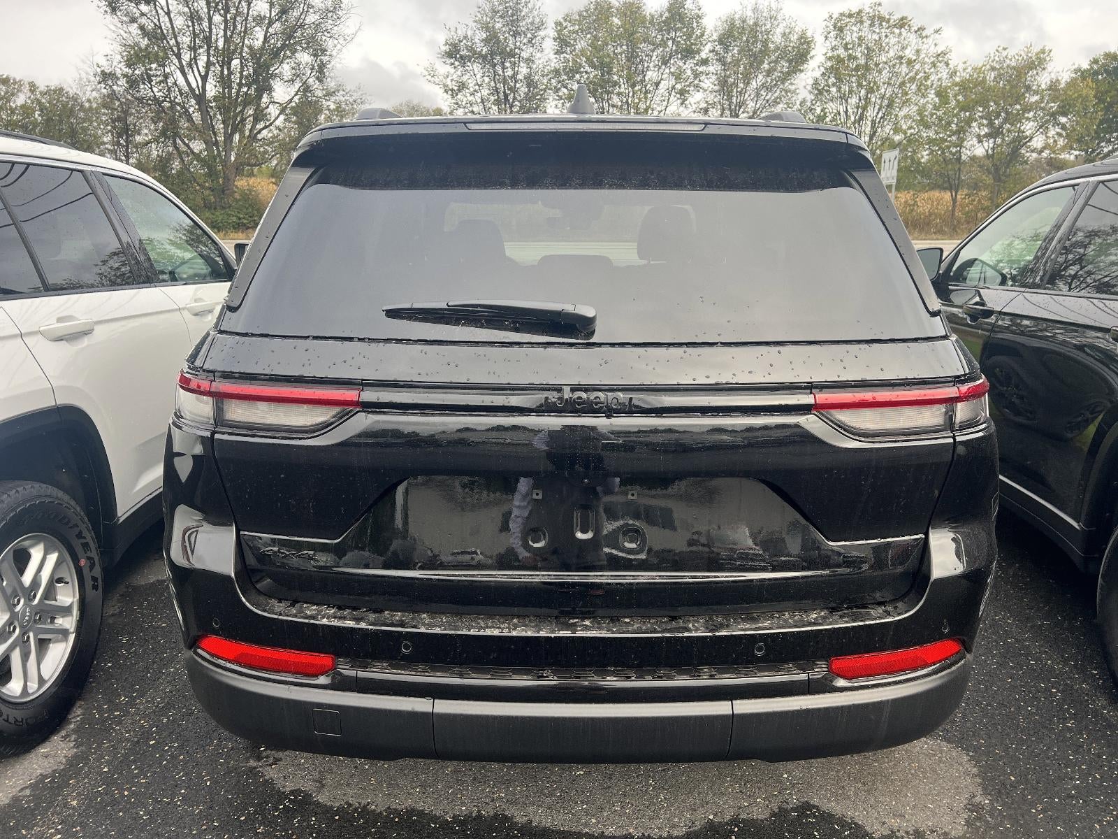 2025 Jeep Grand Cherokee Altitude 4x4